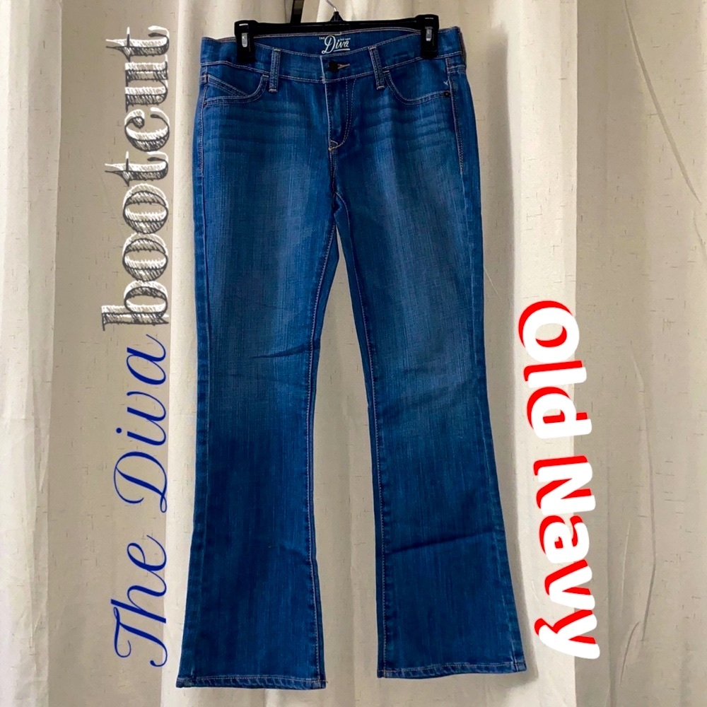 ⭐️TheDiva Bootcut Blue Jean by Old Navy 👖